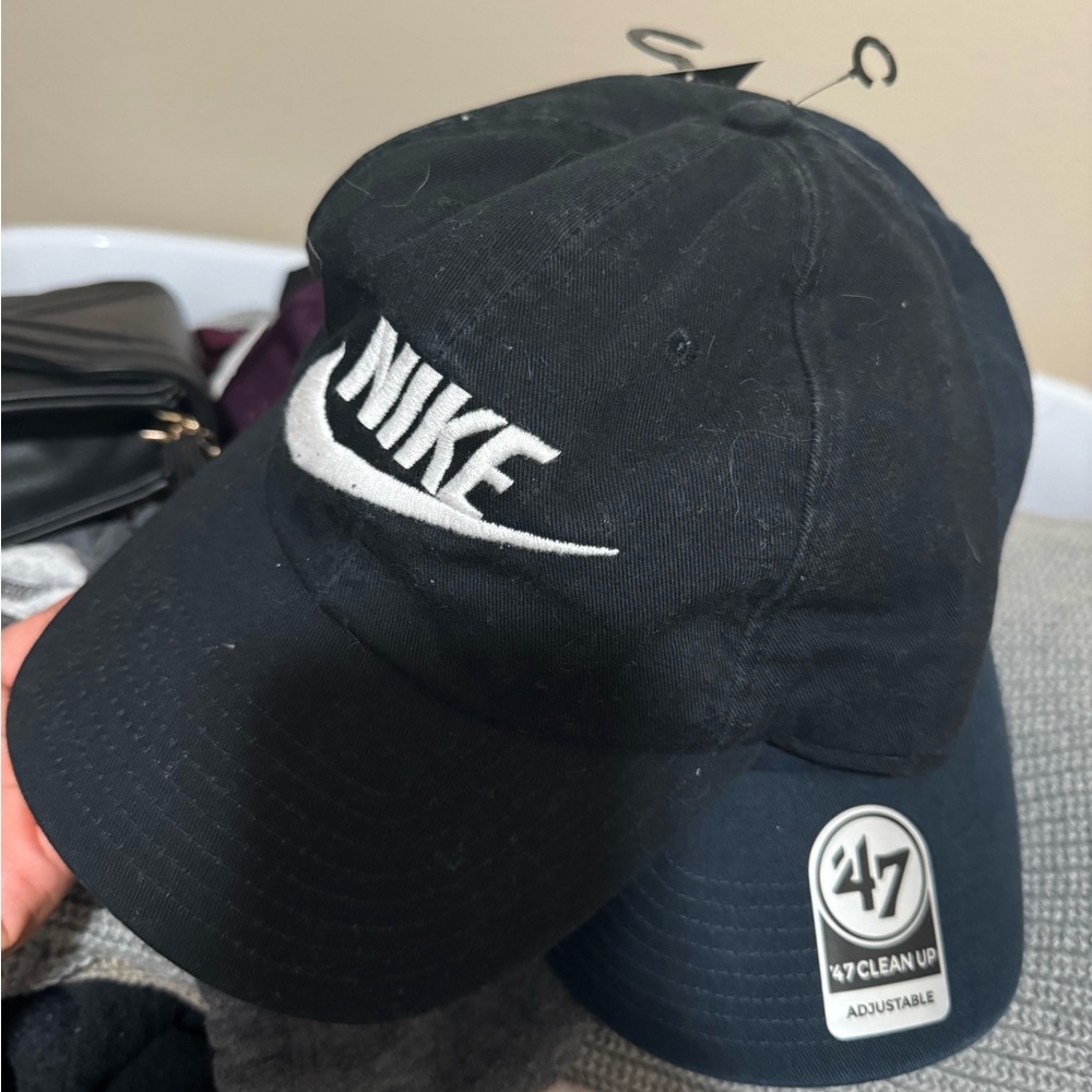 NIKE womens cap